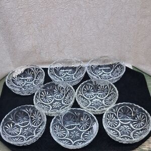 8 pc. Anchor Hocking Crystal Berry Bowls Starburst Medallion